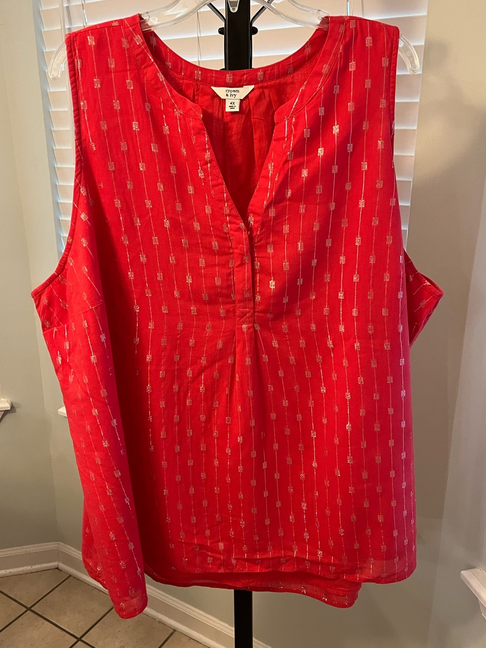 Crown & Ivy NWOT Bright Red Orange Sleeveless Top with Metallic Accents - 4X